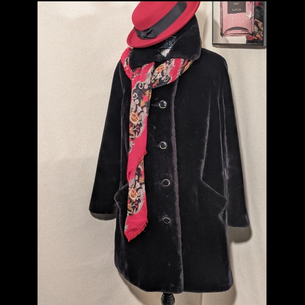 VINTAGE BORGAZIA "SPORTOWNE" FAUX FUR